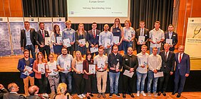 Auszeichnung für die besten Absolventen der Sommerprüfung der IHK zu Dortmund